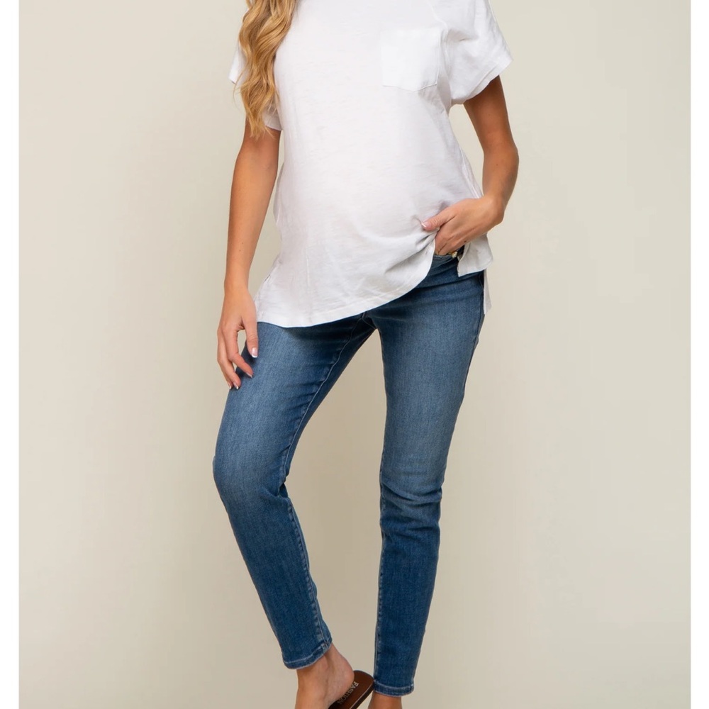 Pink Blush Maternity Classic White Pocket Tee with Mid-Blue Skinny Jeans